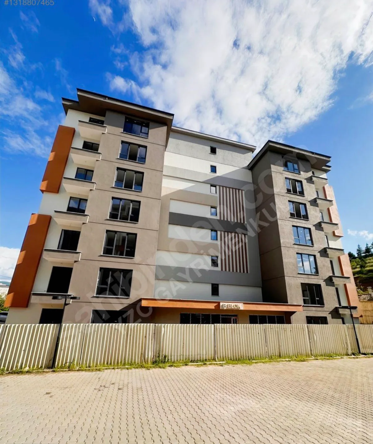 Güneşli Mahallesi'nde 3+1, 115m² Satılık Daire