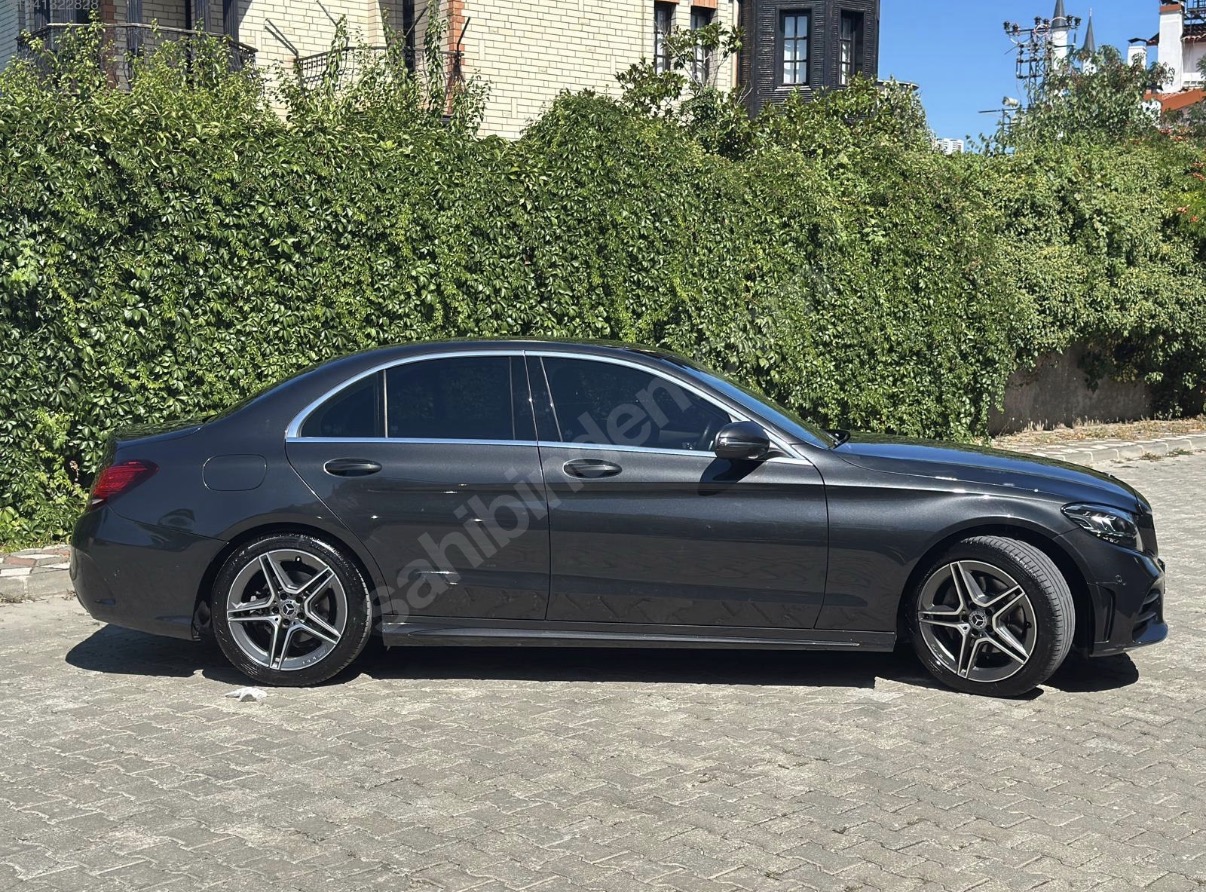 Mercedes